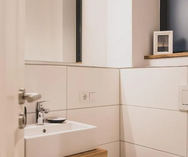 Gulfhof Boomgaarden 6 Lucas Upleward